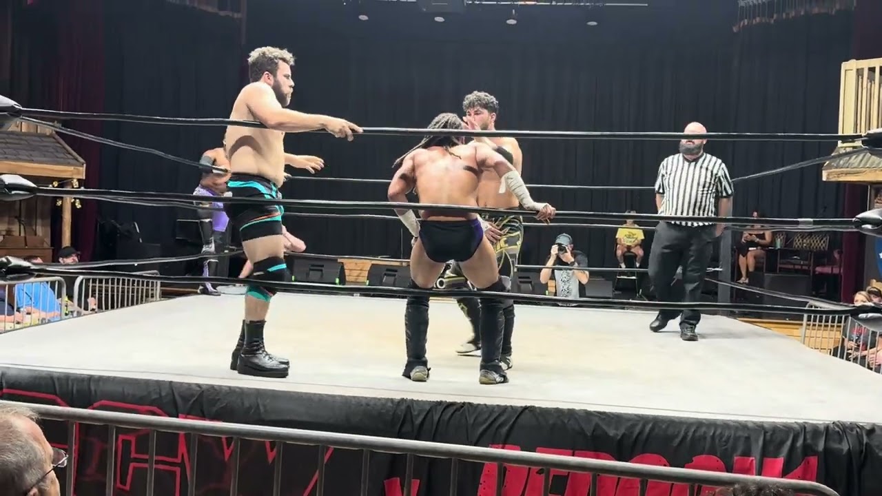 Ccw wrestling TTE SHAWN HOODRICH & KADEN SADE VS Taylor &Melee #prowrestling #indywrestling