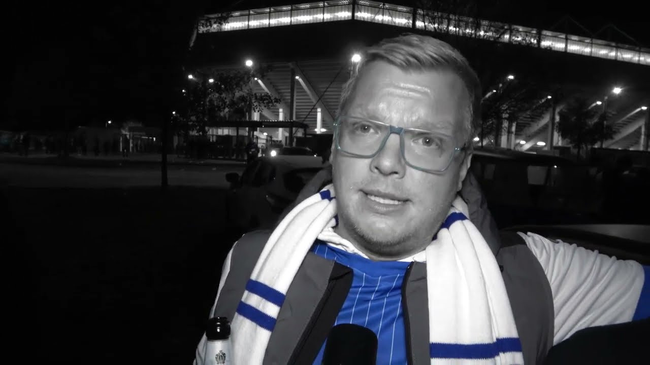 1. FC Magdeburg - SV Darmstadt - Grüße an den Schiedsrichter