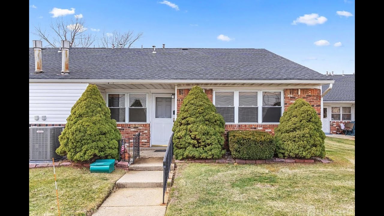 26 Galewood Dr Matawan, NJ 07747 ** FOR SALE **