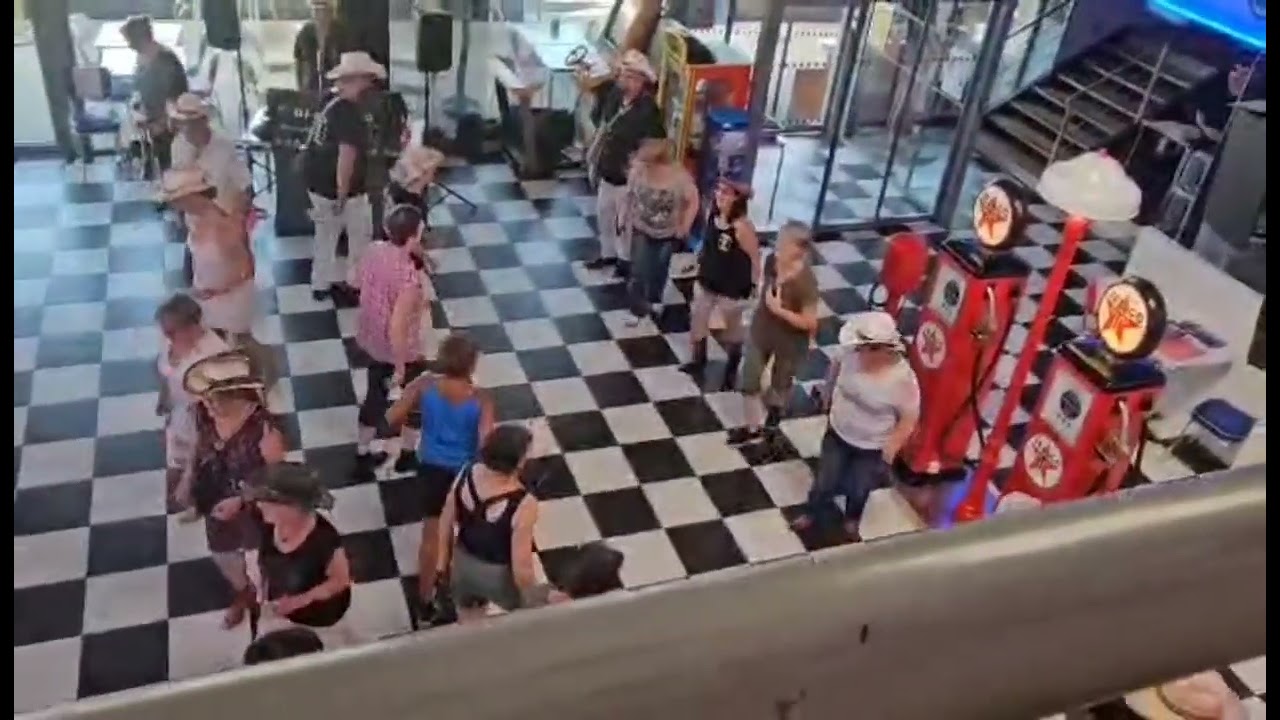 THE FIREMAN Country Line dance en contrat