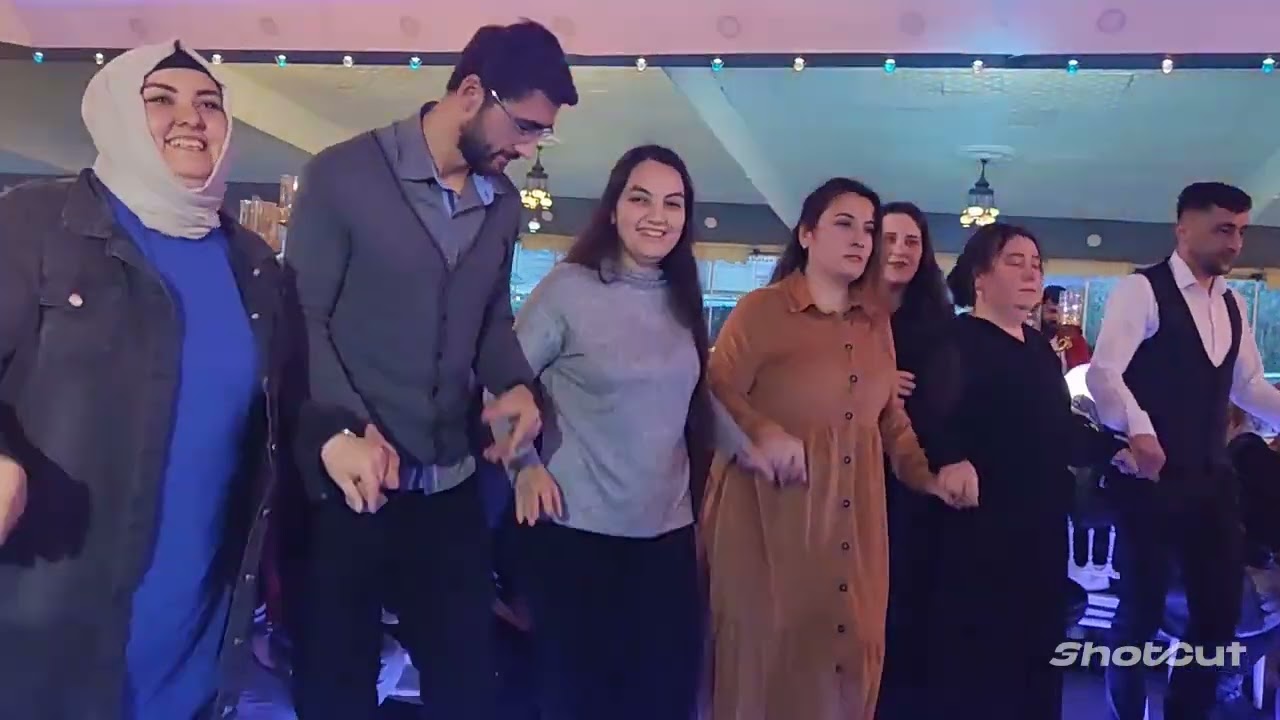 GÜLÜŞAN ASLAN & KASIM ÇAĞLARIN DÜĞÜNÜ EN COŞKULU HORONU