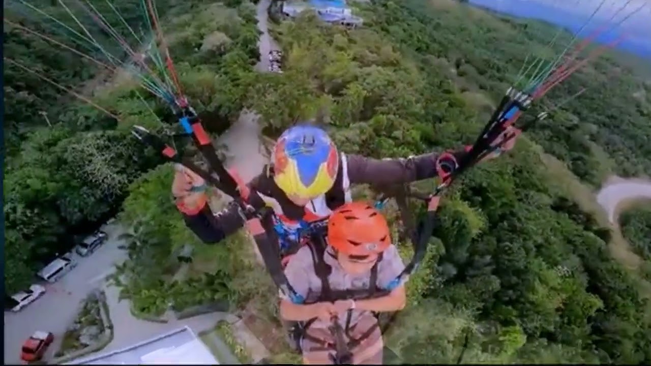 Paraglider: Dead Engines, Still Flying Like U.S. Airways flight 1549
