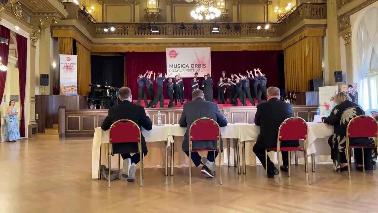NoVA wint Goud in Praag