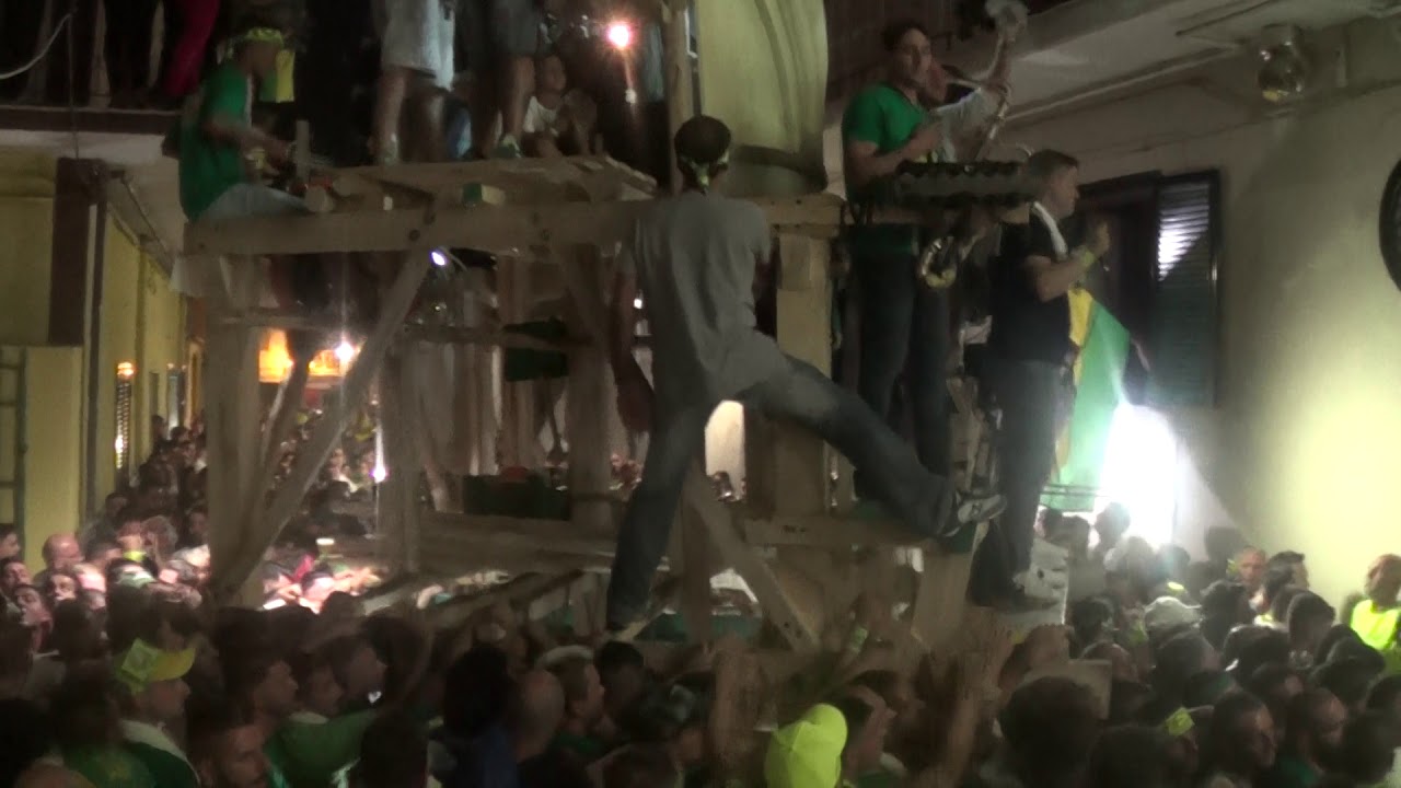 Brusciano 2017 - Gioventù, girata Cimminera e via Bellini.