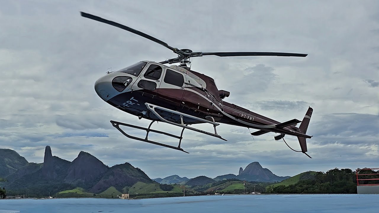 Helic&oacute;ptero Esquilo AS350 B3 Pousando no Heliponto no Pr&eacute;dio em Cachoeiro de Itapemirim ES