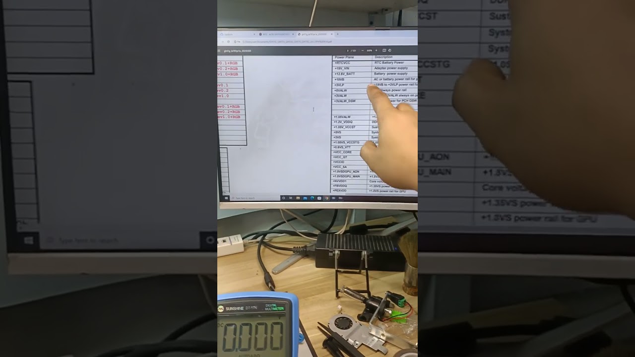 ano ang sisimulan sa pag rerepair ng laptop motherboard? watch this