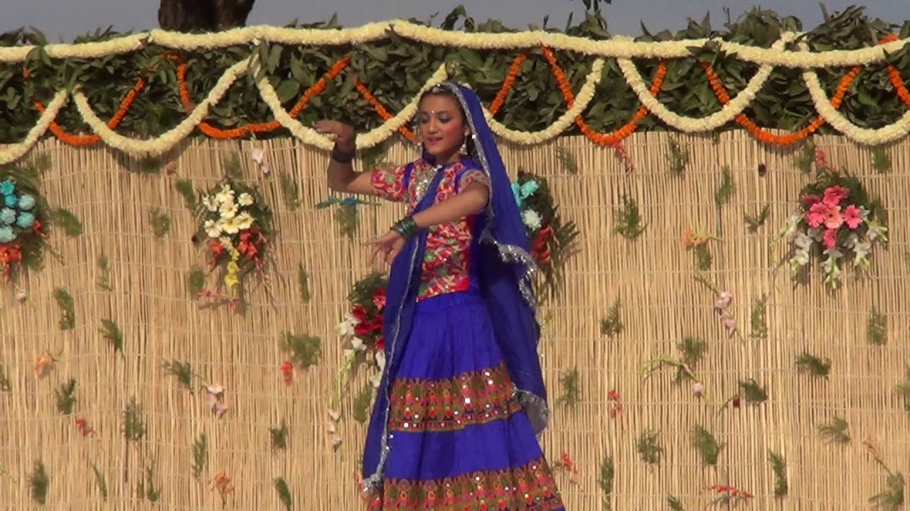 Aavishka gurukulite dance performance