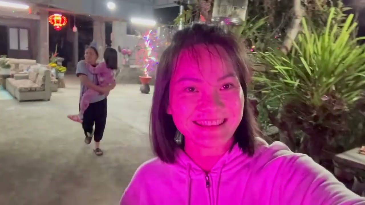Ngày 29 Tết. Luộc bánh chưng bánh tét. Bắn pháo bông  🎆 