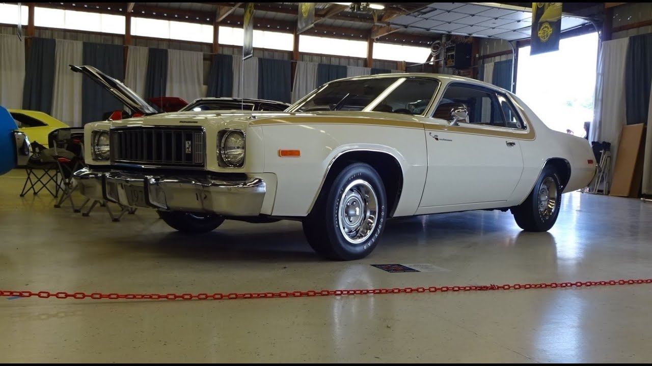 1975 Plymouth Fury Road Runner in White & Engine Sound on My Car Story with Lou Costabile