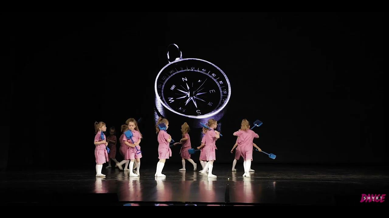SMART DANCE, 