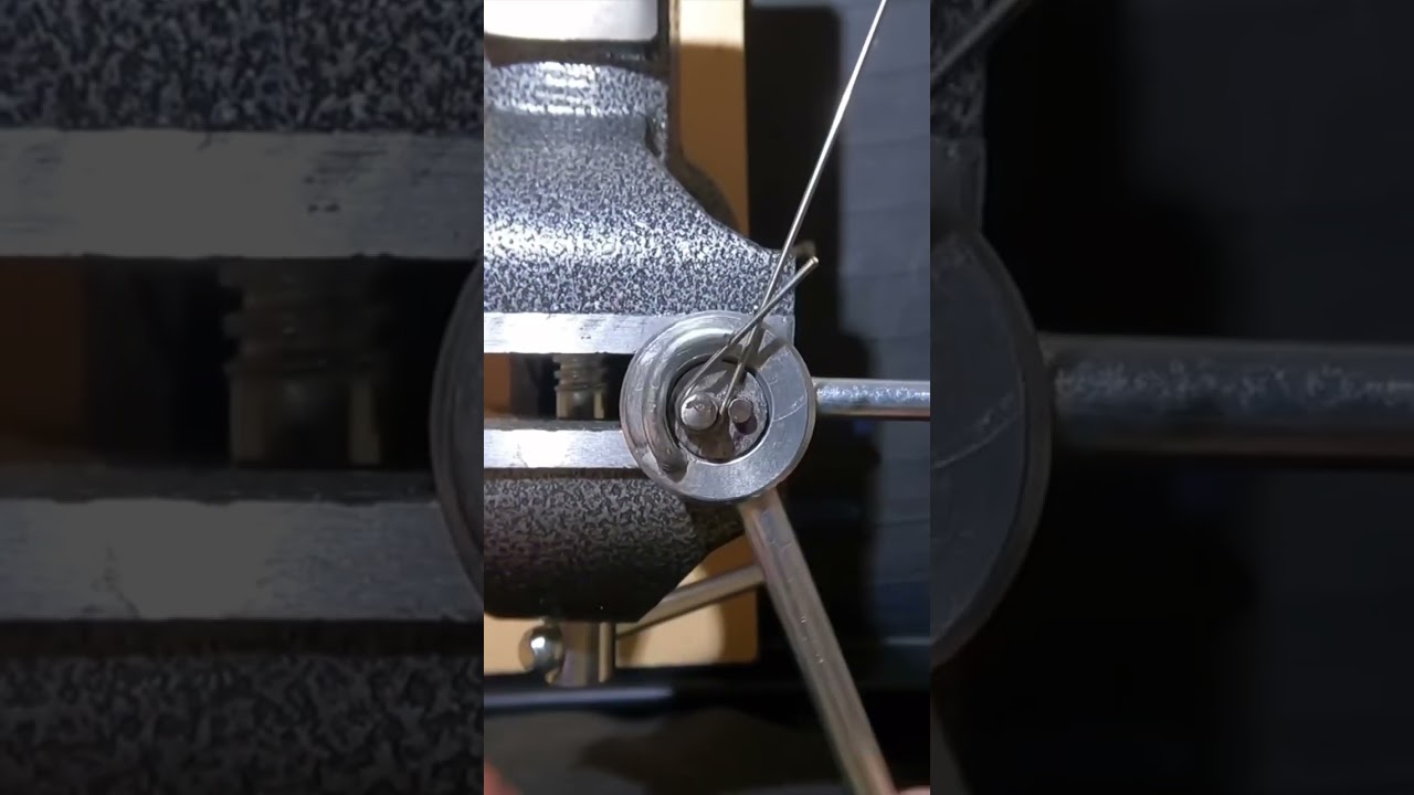 Bending jig for making lure eyes