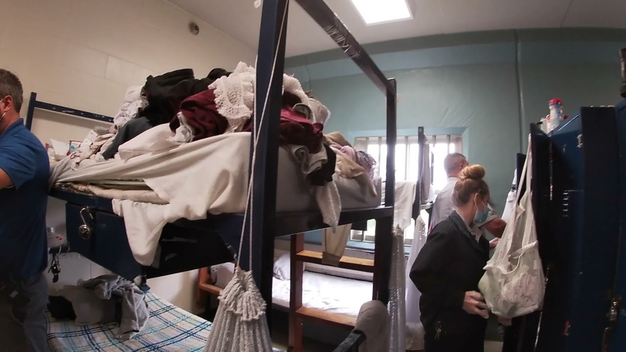 A Day in the Life of a Correctional Officer