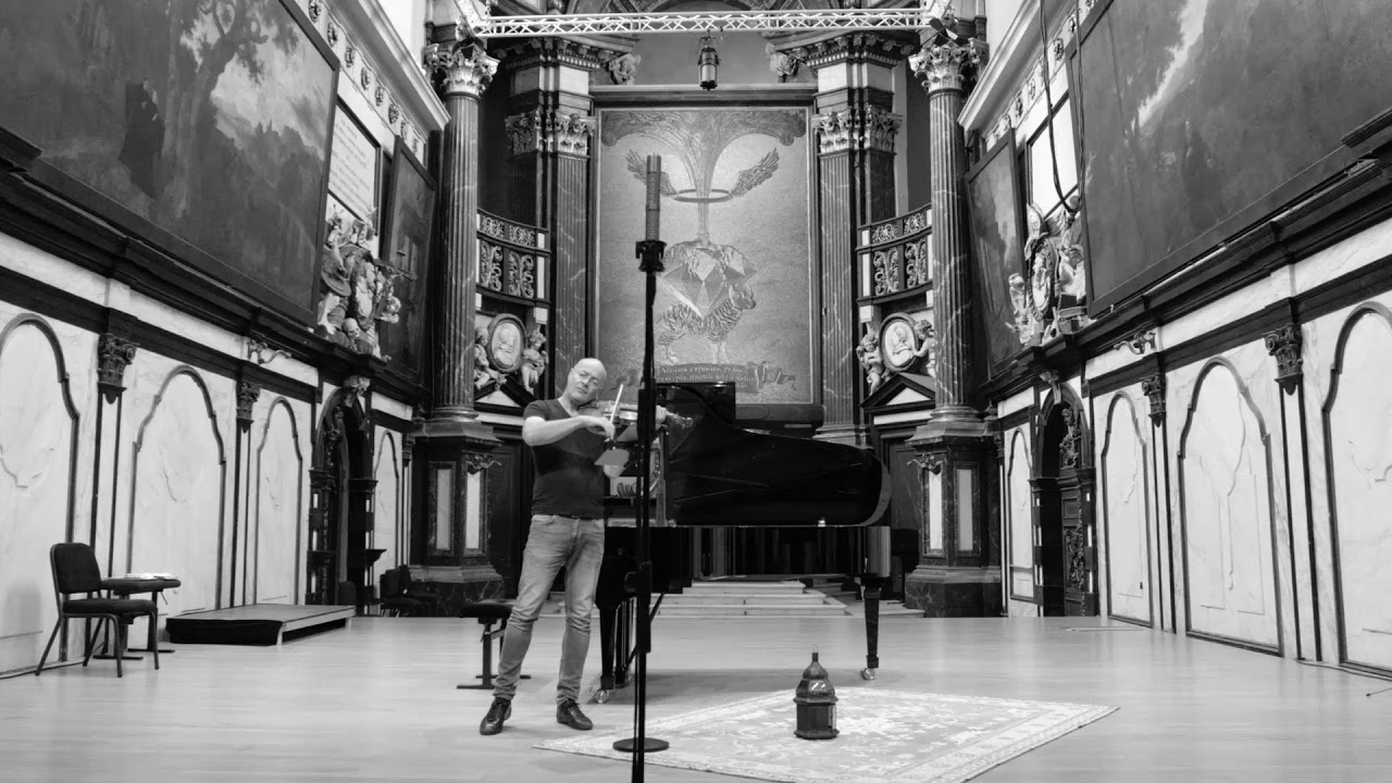 De Bewoners/ Bach Partita in d minor bwv 1004, allemanda for solo violin