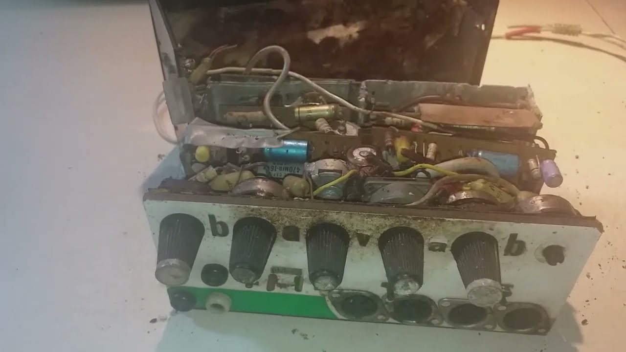AMPLIFICATORE di 10 WATT stereo, PAZZESCO, l'avevo costruito 55 anni fà, con componenti di recupero.