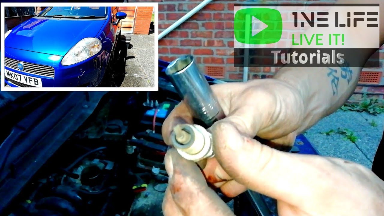 Fiat Punto Grande - How to Remove and Replace Spark Plugs