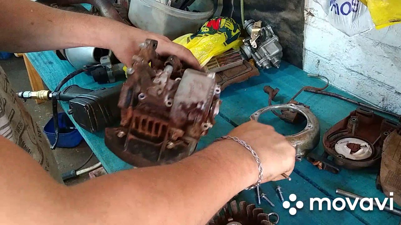 Disarming Honda Umk 435/ desarme de umk 435 t