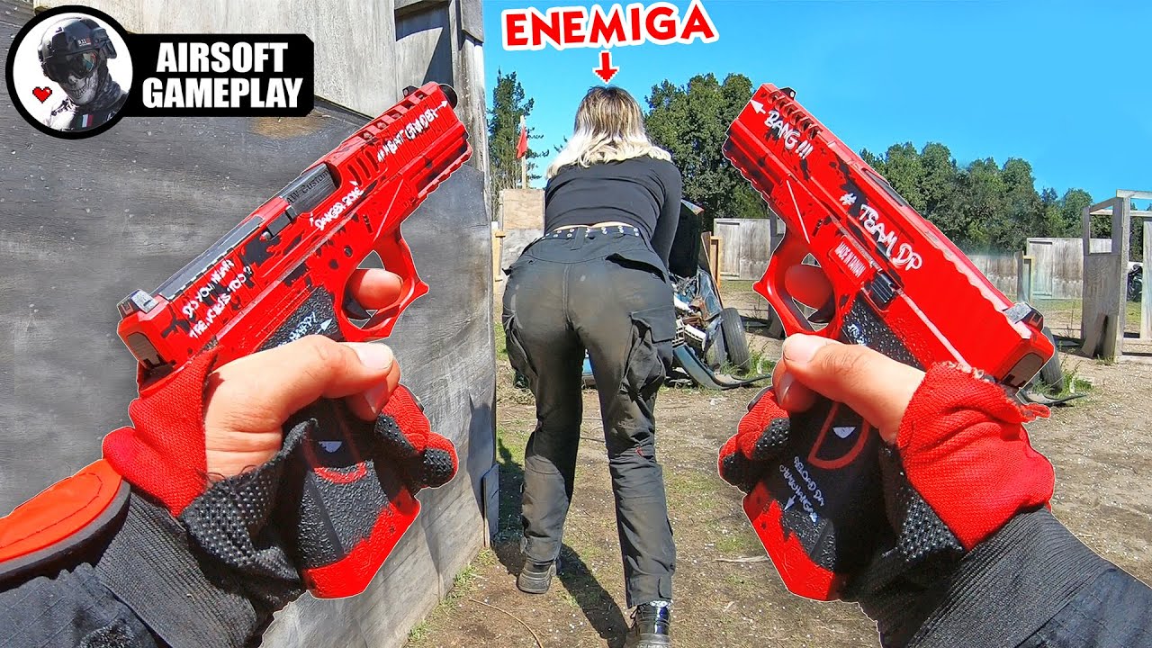 Su TRASERO probó MI PISTOLA DUAL❗️ 😈 ▬ GLOCK DEADPOOL 🤩 ▬ Yio Airsoft Gameplay