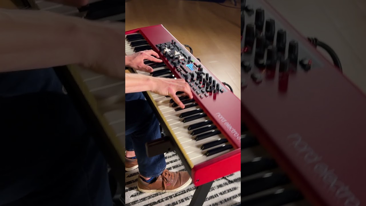 Nord Electro 6D- Jacob Dupre #keyboardist #pianist #pianoplayer #stageperformance #musicalinstrument