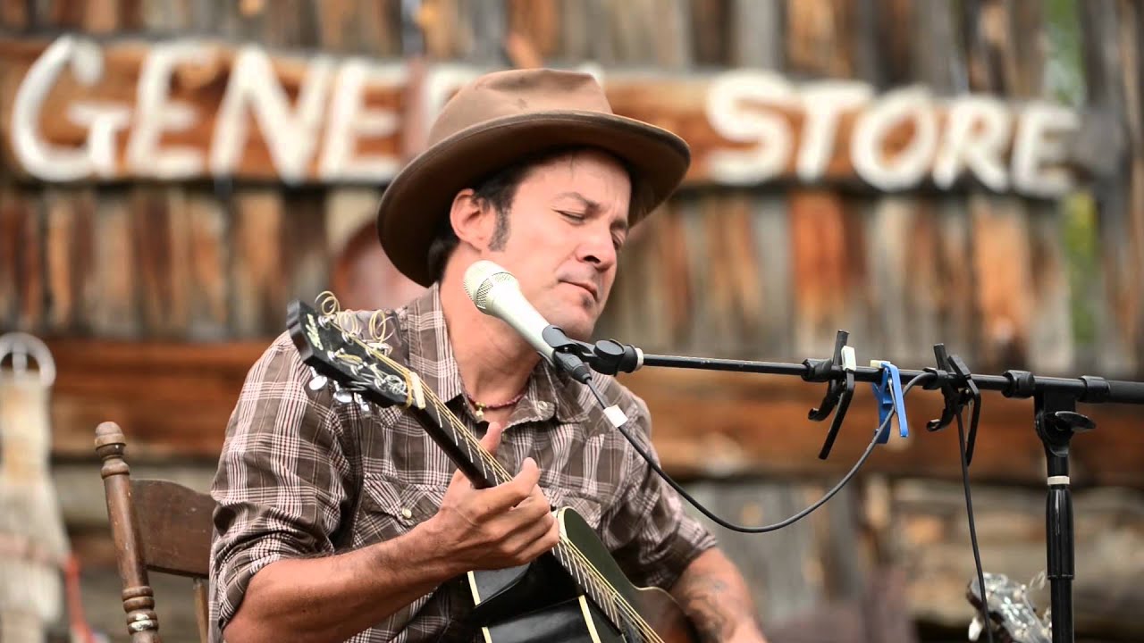 Jalan Crossland - Sixteen Tons