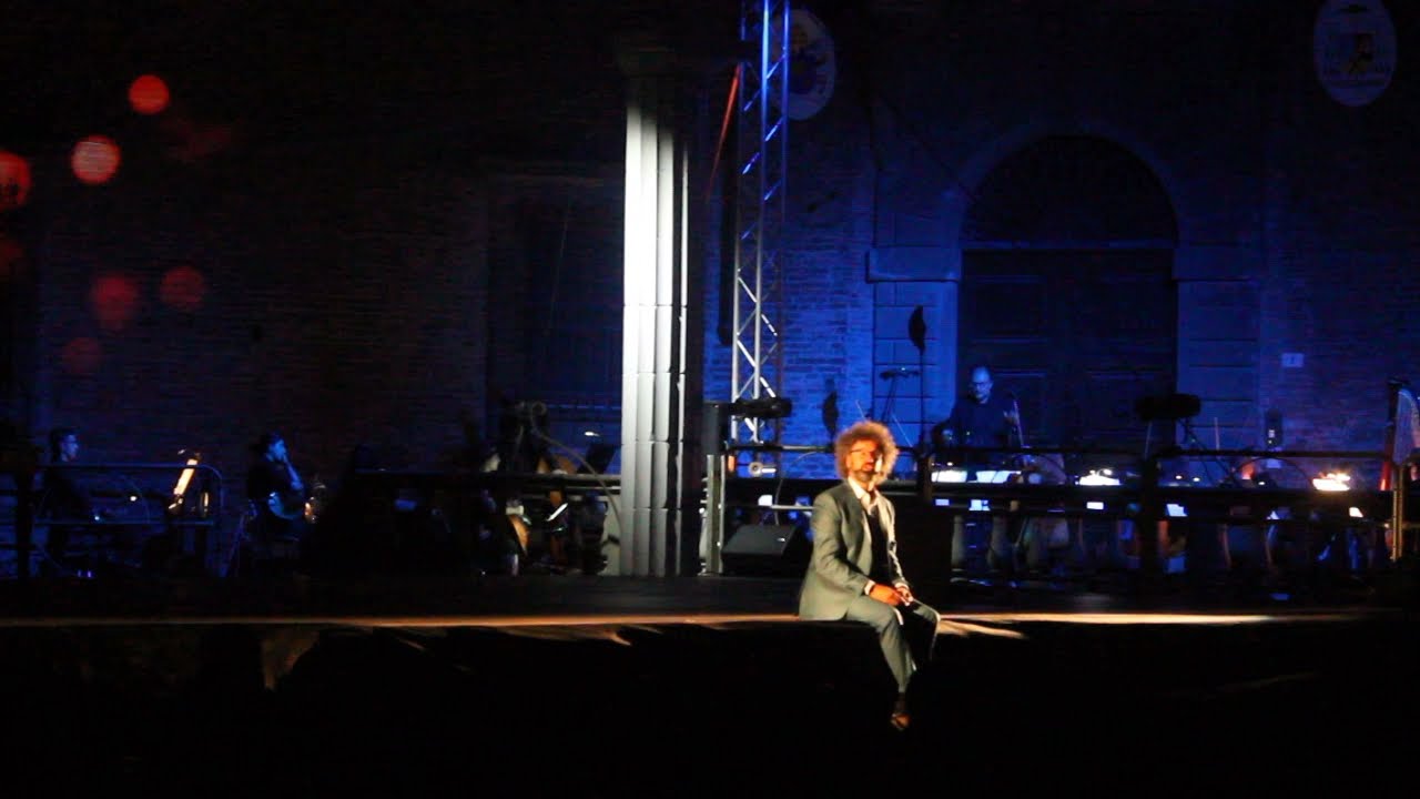 Simone Cristicchi 