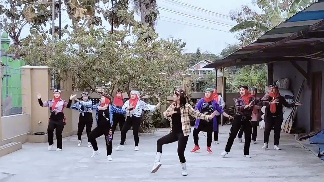 DJ SALAM KERONG | VIRAL KARNAVAL | SAKERA X MBEROT | SENAM KREASI JATHILAN | KOREO SISSY