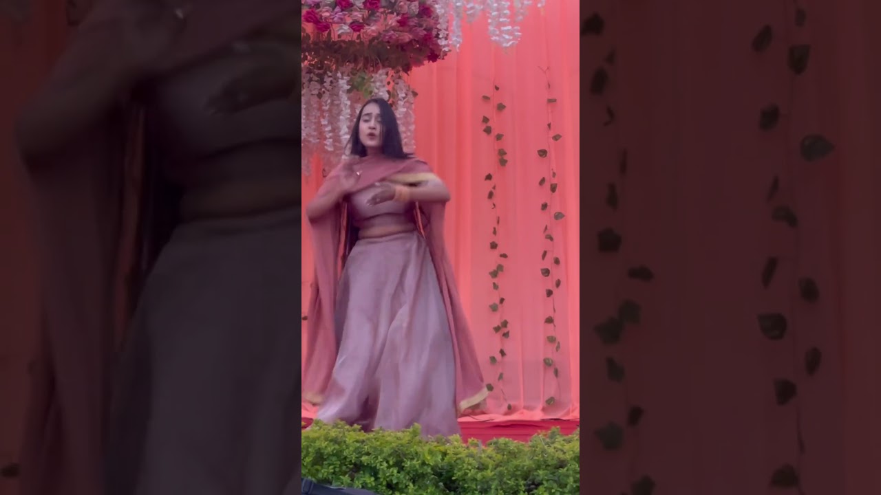 Aankh lad gyi #muskan #muskanpareek #my_self_muskii #model  #newdancevideo #weddingdance #dancevideo