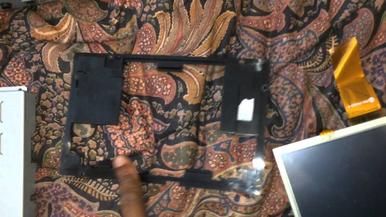 Kris Nicholson Repairing and putting back together a Korg PA600 LCD Touch Panel Fix