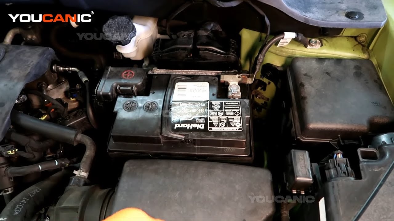 2014-2019 Kia Soul - How to Replace the Dead Battery