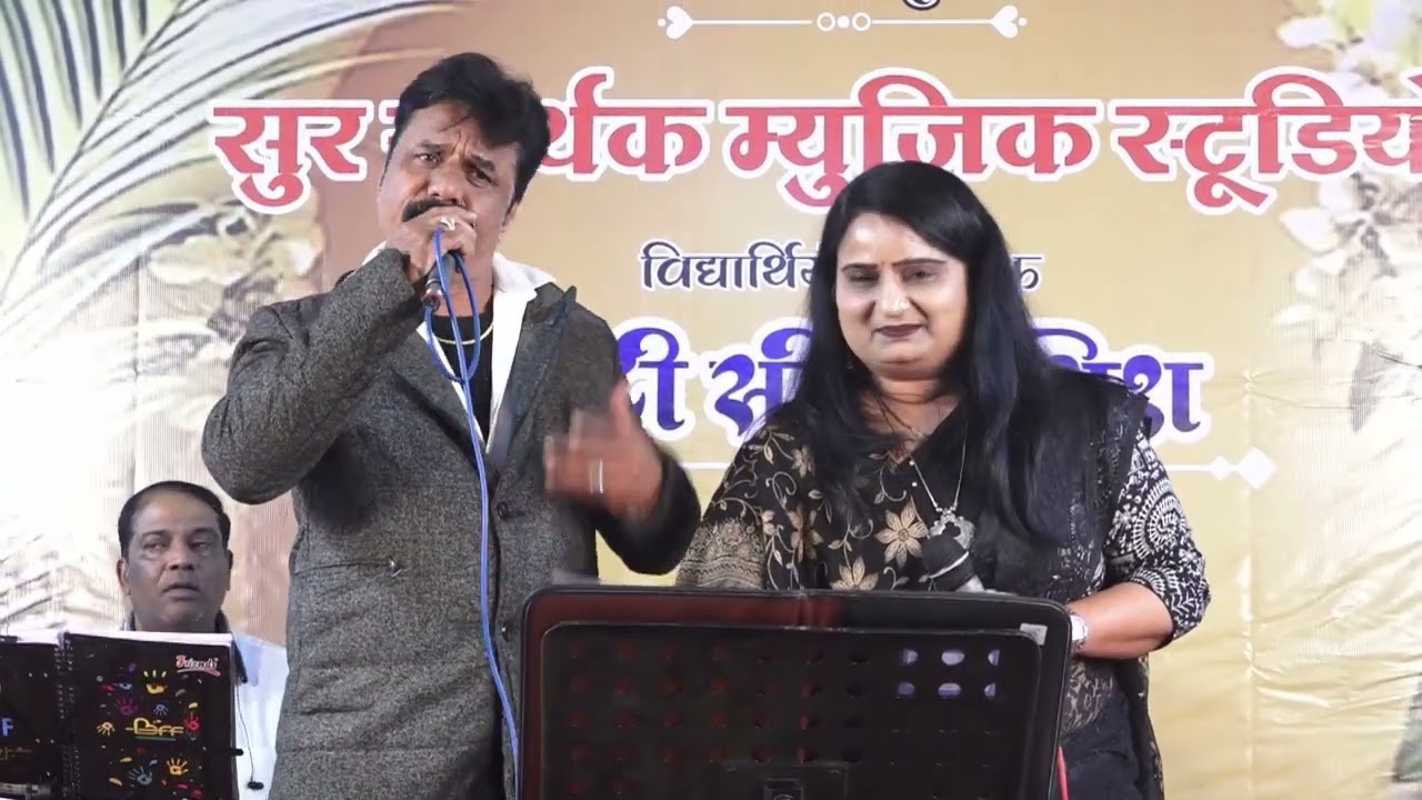 ये गोटेदार लहंगा निकलूं जब