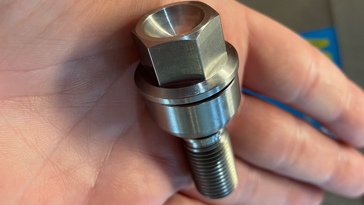 Porsche Titanium Wheel Bolts / Lug Nuts - Review & Test