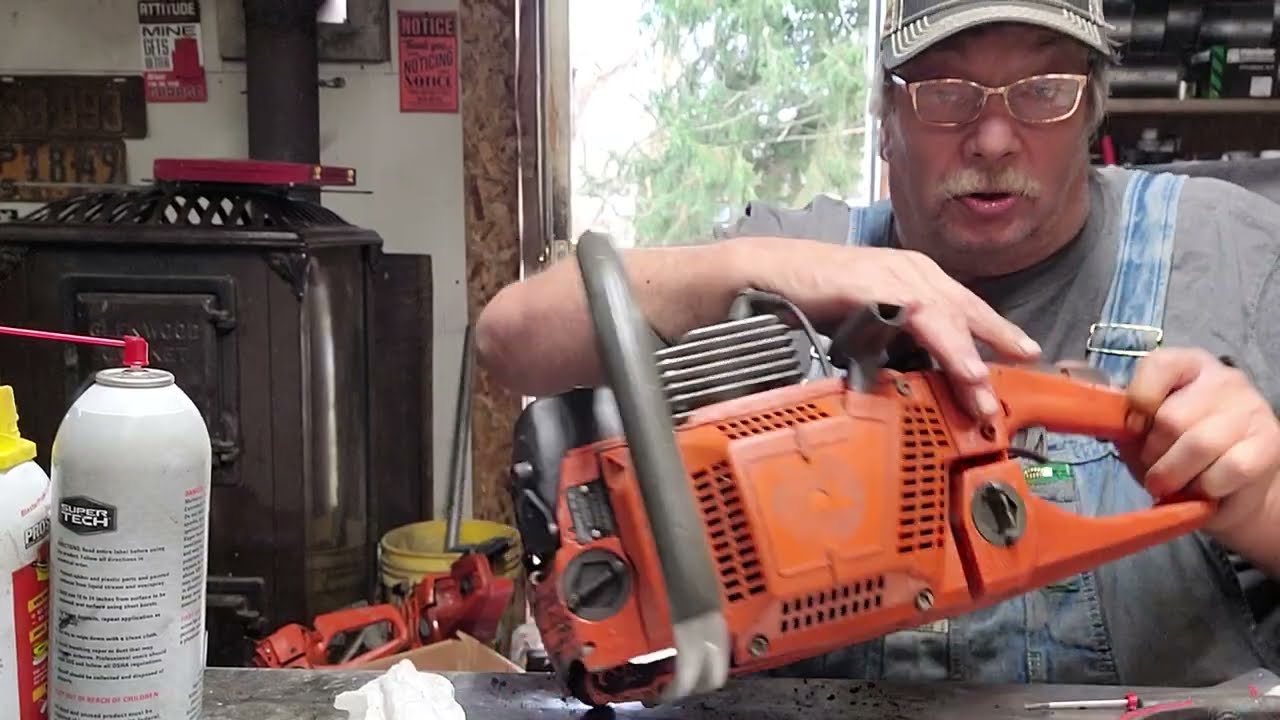 buckins 371 first start! let's tear this saw down and rebuild the bottom end! worse than I thought!