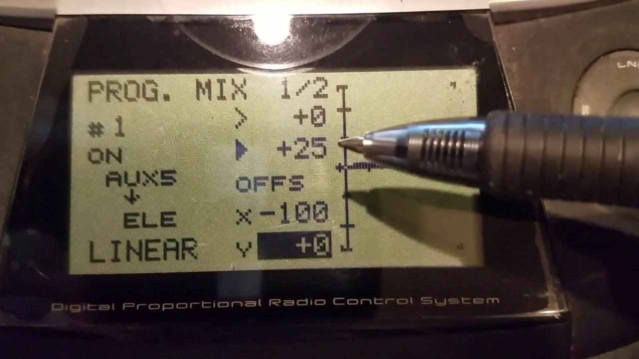 Gradual mixing of elevator controlled by flap on Futaba 8FG