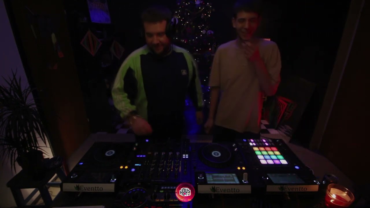 EdriQue - RoMinimal / Microhouse / Deep Minimal House set for Heyafest 2024 ( Christmas Special )