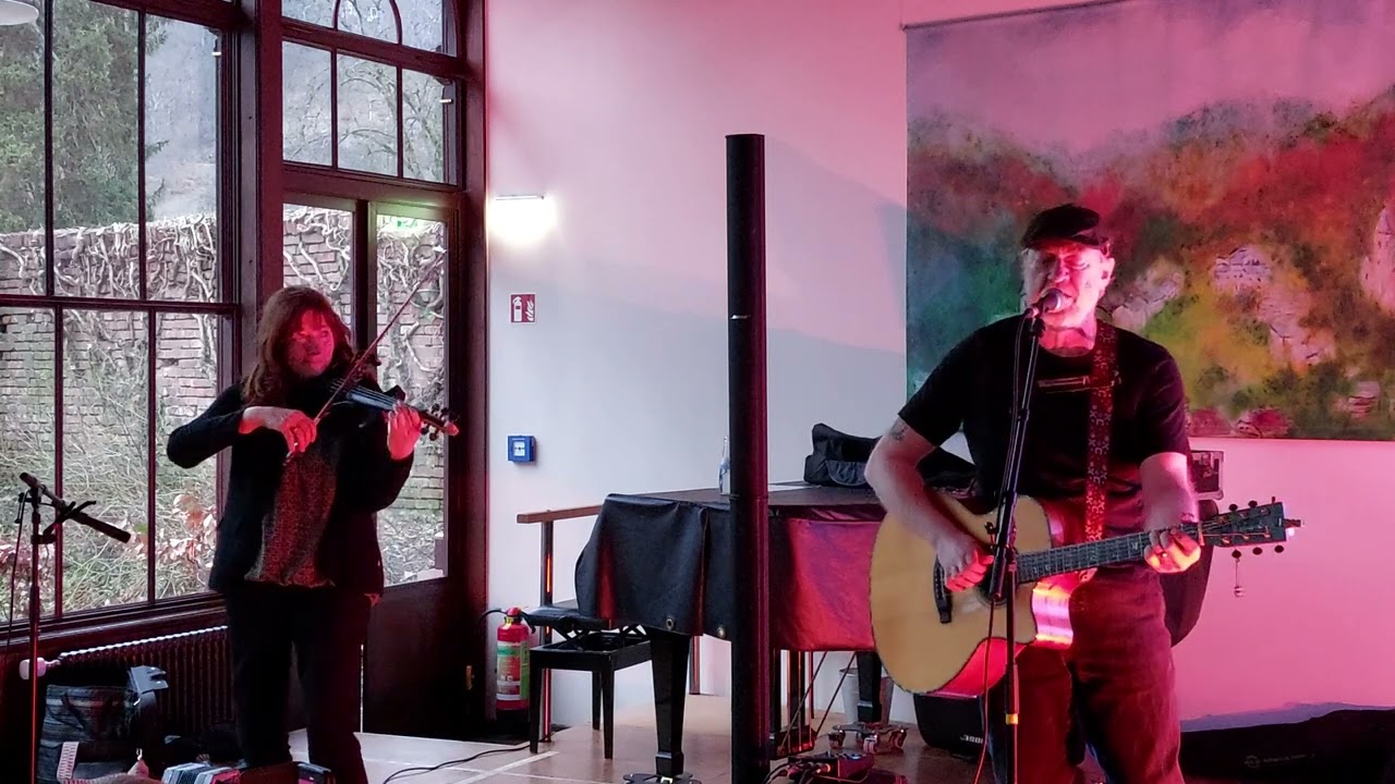 Paddy goes to Hollyhead Duo - Roll on Restless Riders