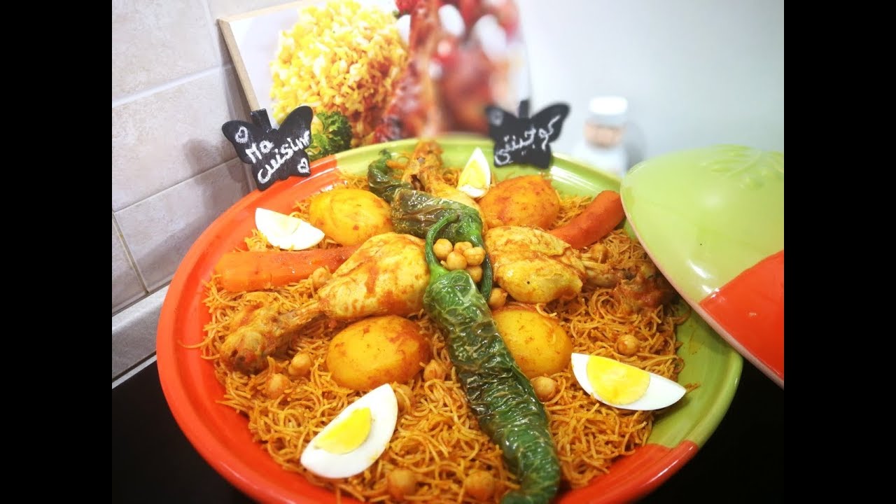 recette dwida mfawra bedjej / دويدة مفورة بالدجاج / cheveux d'ange à la vapeur
