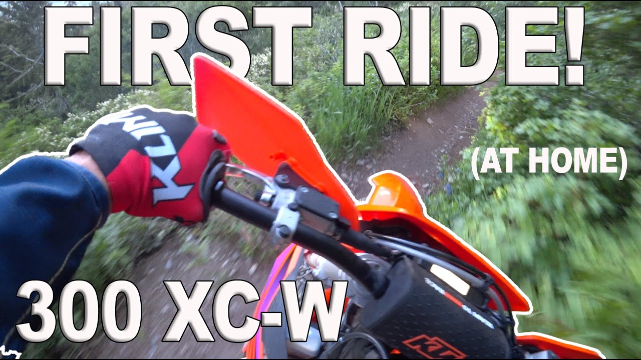 Materiał filmowy z pierwszej jazdy KTM 300 XC W z 2024 r.