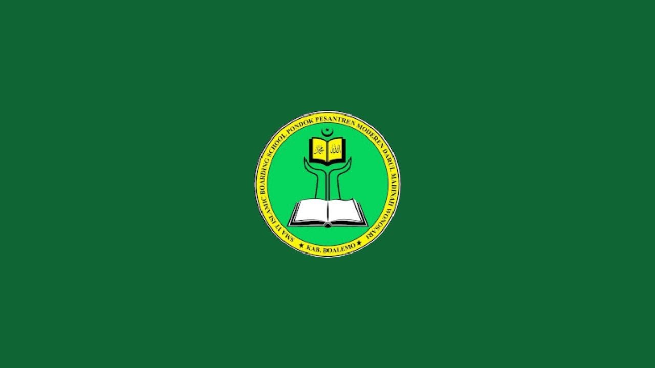 Pesantren Modern Darul Madinah Wonosari sedang live sekarang!