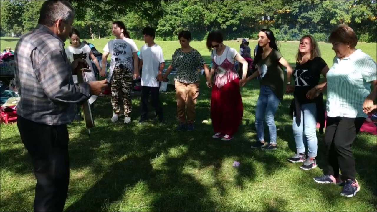 SUTHOT'un Pikniginde Kemence Calinip HoronTepiliyor (08.06.2019)