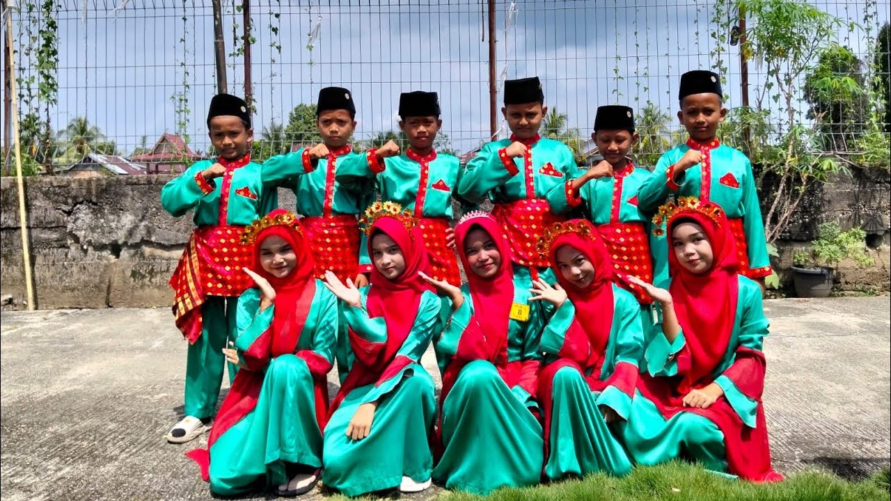 Penampilan Rebana SDN 002 Rambah Hilir (Alhamdulillah Juara 3)