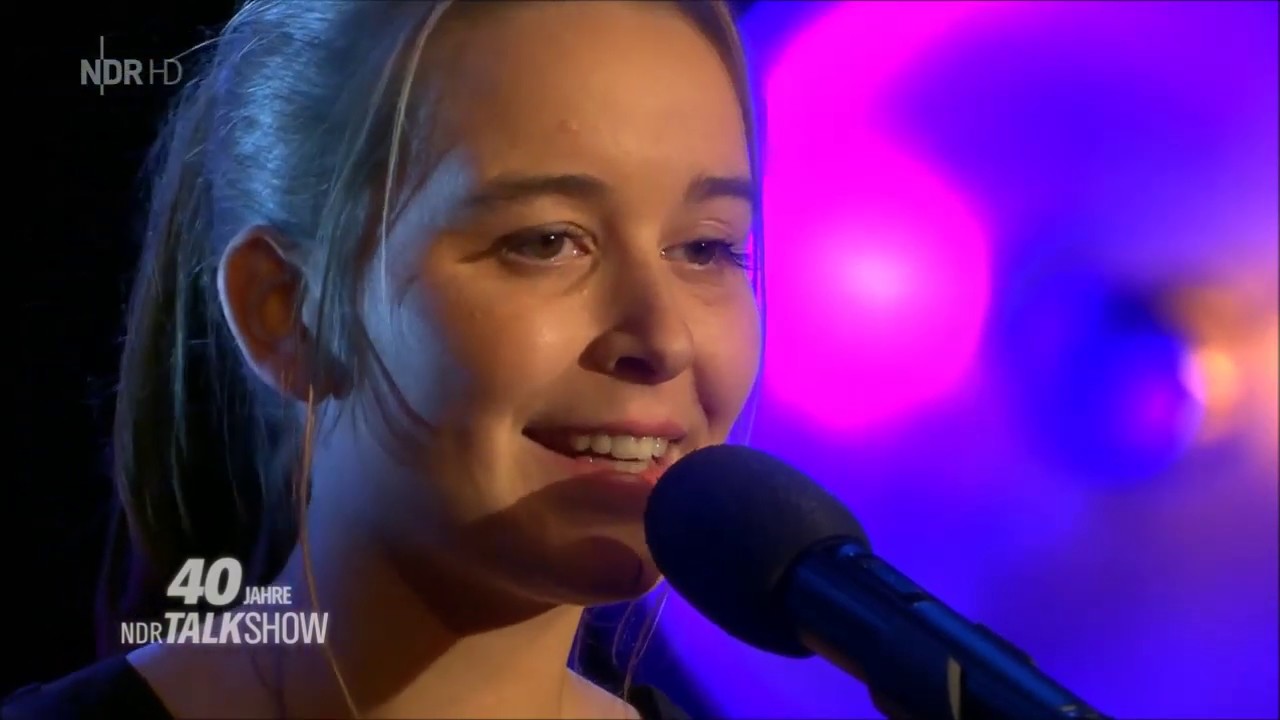 NDR Talk Show 40 Jahre auf Sendung/ Poetry Slam von Mona Harry am 12.Oktober 2019