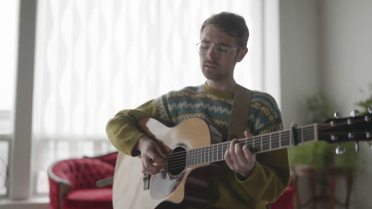 François-Félix Roy - Galant, tu perds ton temps (Vidéoclip)