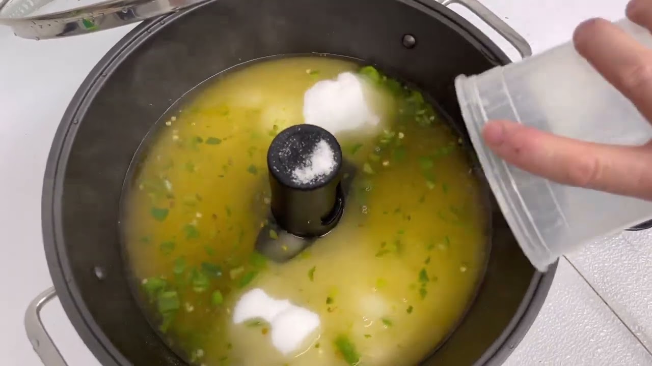 How to Make Jalapeño Pear Jelly