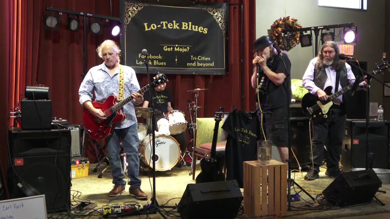 The blues overtook me: At Michelle's, W. Richland WA