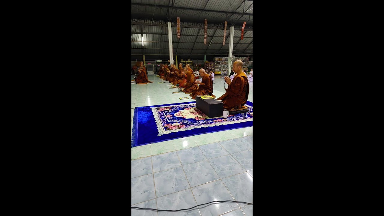 สวดมนต์ทำวัตรเย็นร่วมกัน โดยพระอาจารย์ยุทธไกร จันทสุวัณโณ วัดดอนกู่ ต.โนนทอง อ.หนองเรือ จ.ขอนแก่น