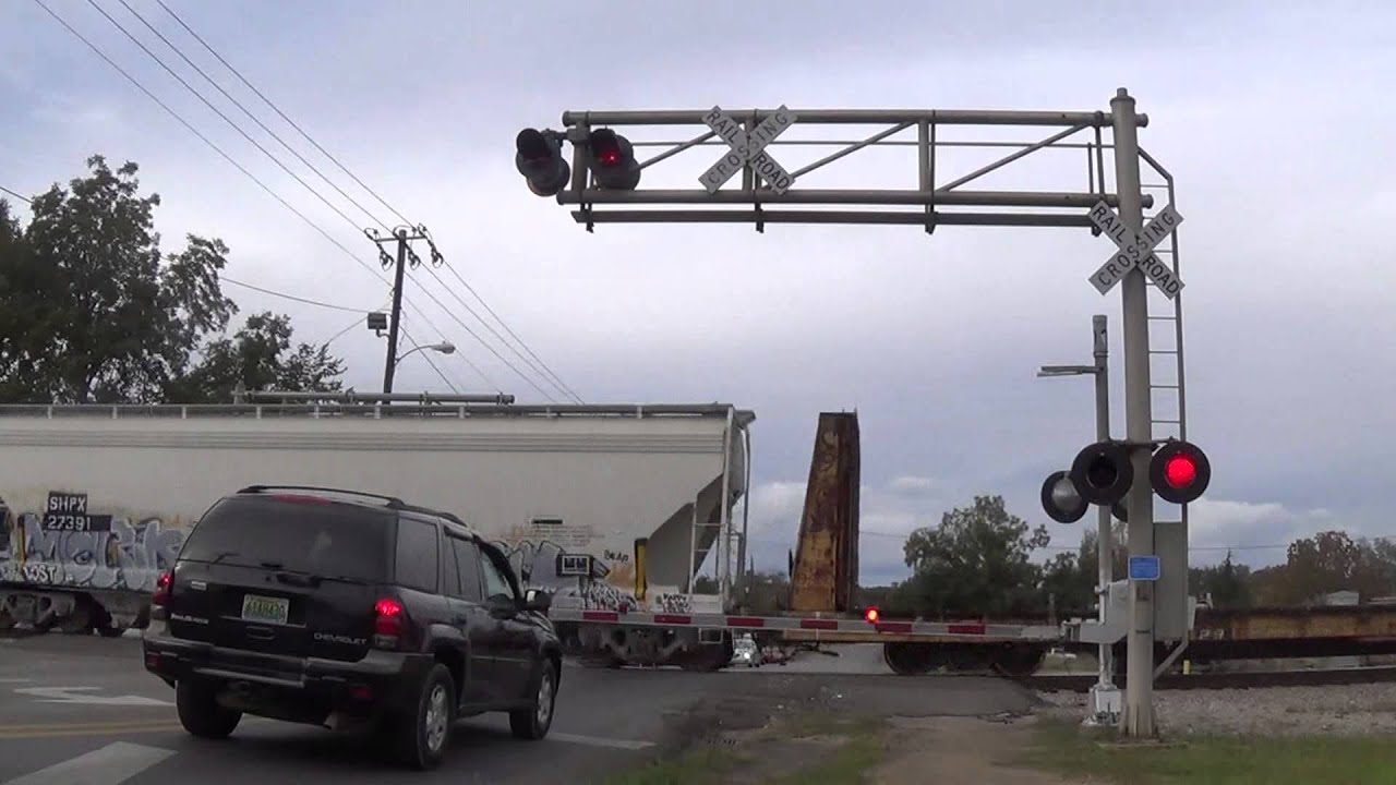 East Street (AL 77) Railroad Crossing #1, Talladega, AL