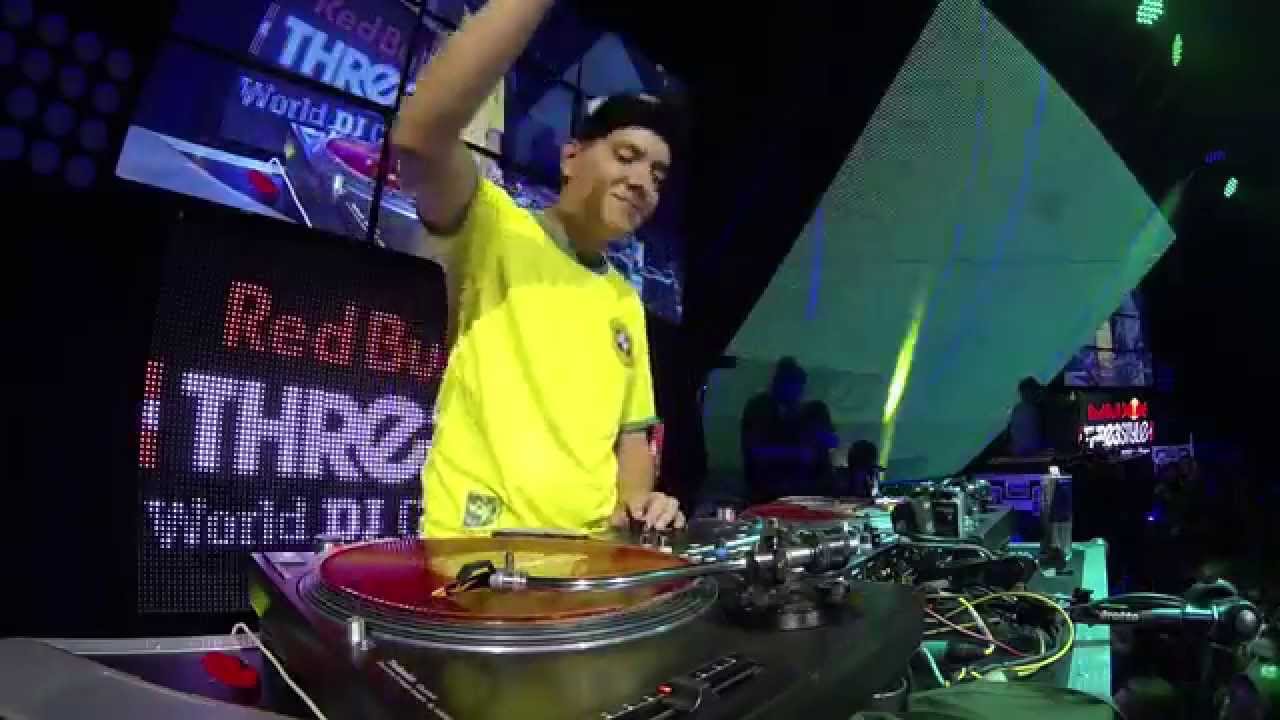 DJ Marquinhos Espinosa World Final RedBullThre3tyle 2013.