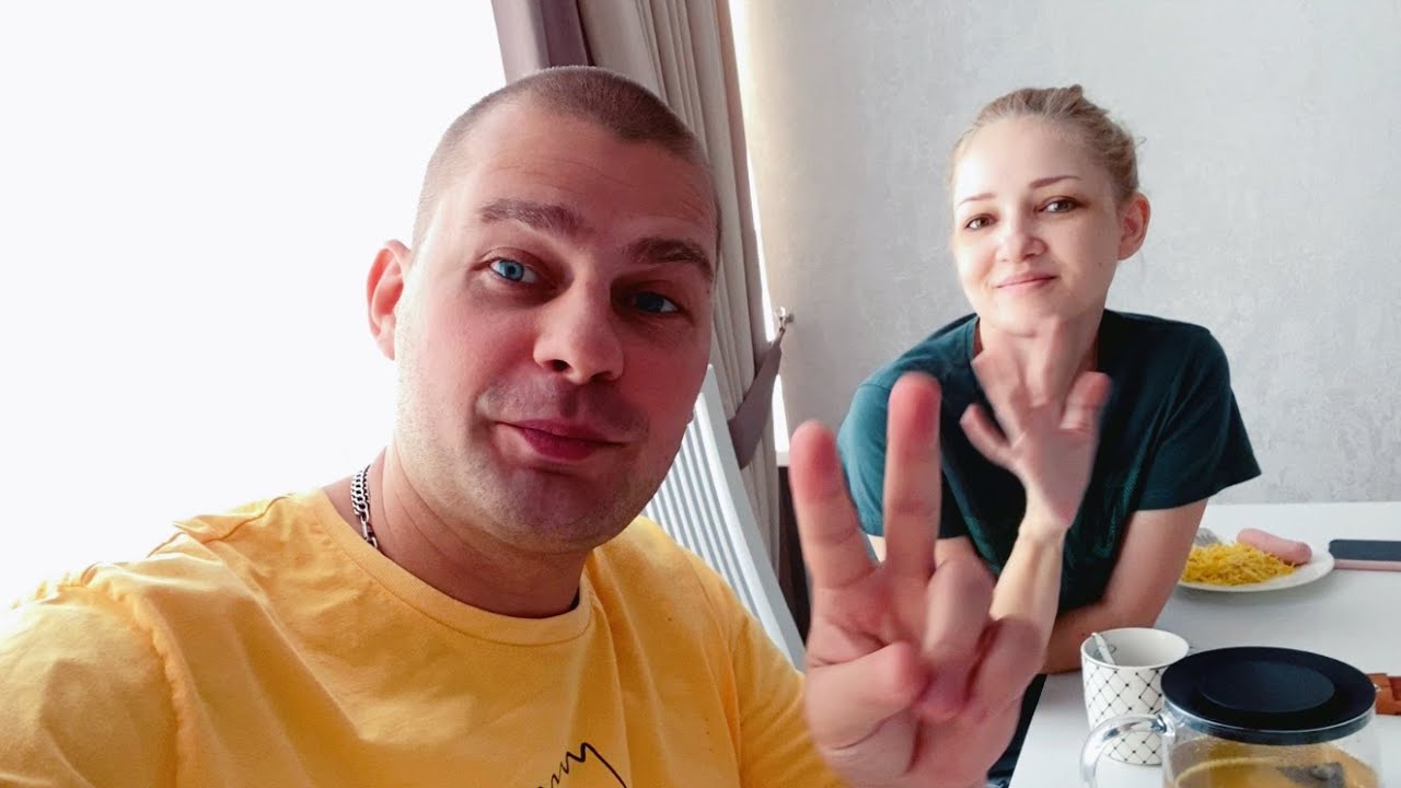 VLOG ГОЛОДНЫЙ как ВОЛК! Готовлю себе суп ! ГОТОВИМСЯ к ПЕРЕЕЗДУ в свой дом ! Батя Лёша