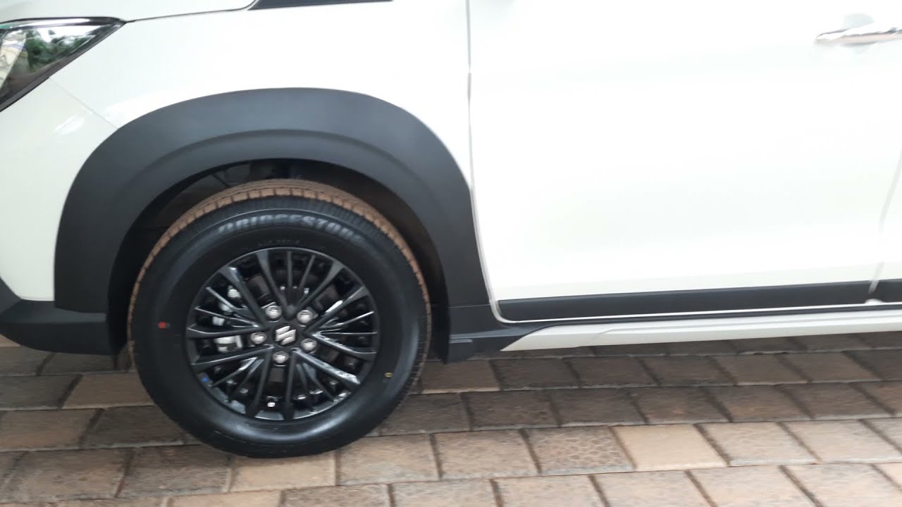 Maruti Suzuki XL6/Ertiga Tyre Upsize  205/65R15 Bridgestone Tyre