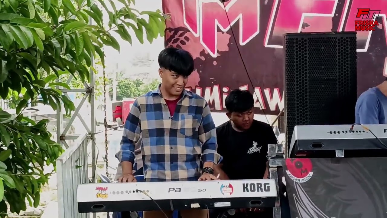 FRISKA MUSIC LIVE K0TABUMI LAMPUNG UTARA / ENGGAL /PUPUT CHANDRA/SOBAR/ALEN/DJ.NAURA/ KINOY PART 6