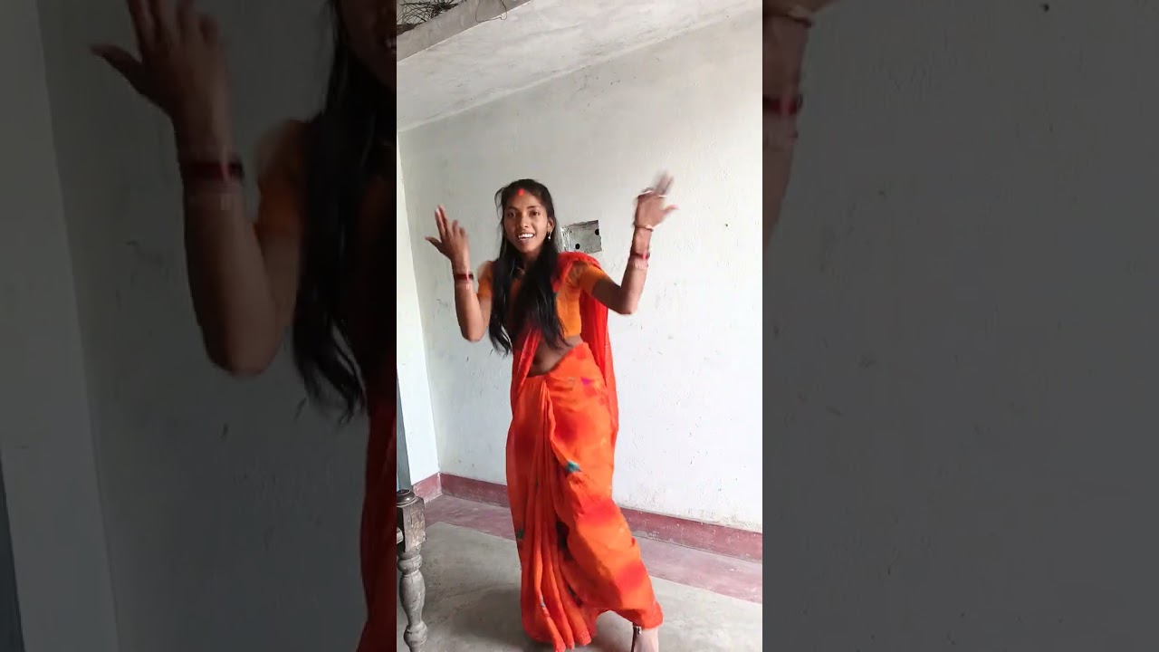 आटा साने गइलू त गिल कई दिहलू #dance #bollywooddance #bollywood #भोजपुरी 